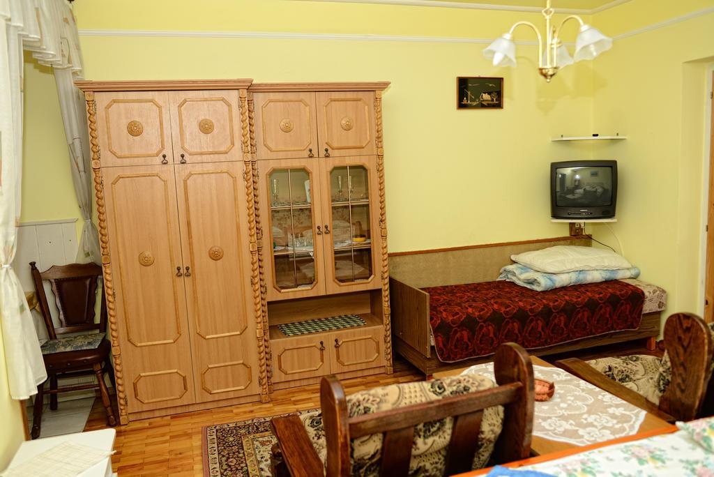 Stop Apartment Бюк Номер фото