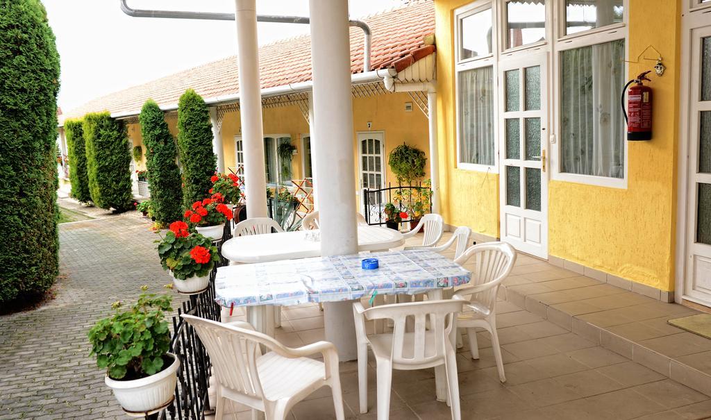 Stop Apartment Бюк Номер фото